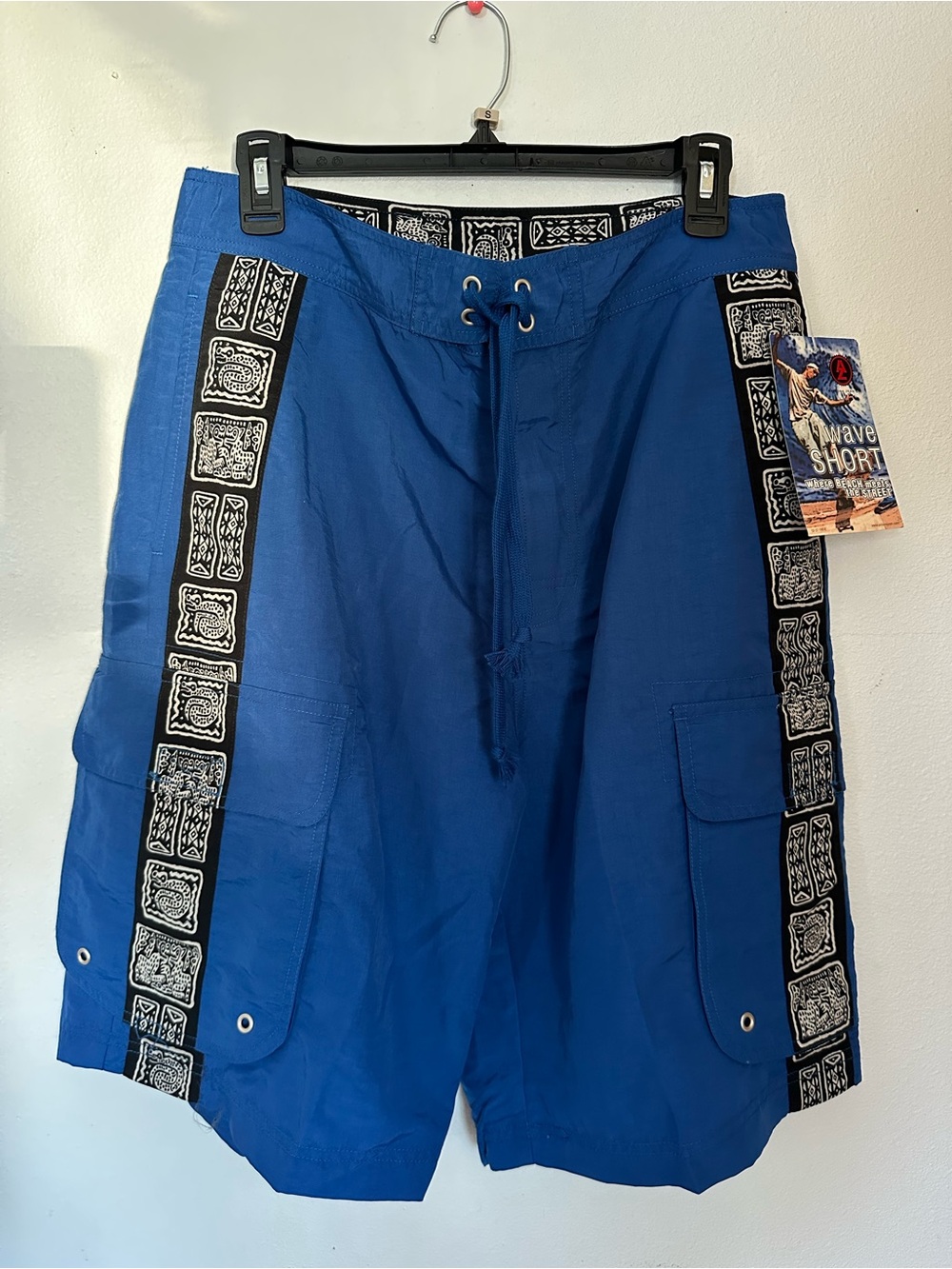 Wave shorts